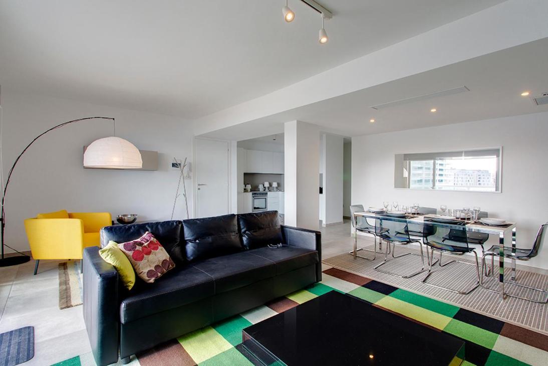 Marvellous Seafront Apartment Сліма Екстер'єр фото